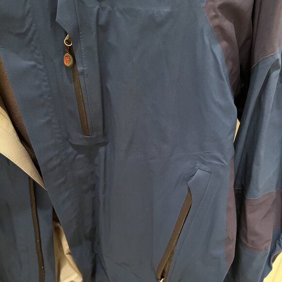 Cloudveil Ski Jacket - Picture 4 of 10